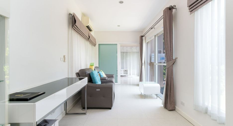 À vendre 5 chambres maison à Bang Khae, Bangkok