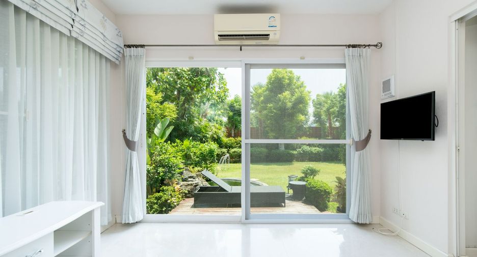 À vendre 5 chambres maison à Bang Khae, Bangkok