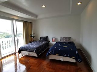 For rent 5 Beds townhouse in Sathon, Bangkok