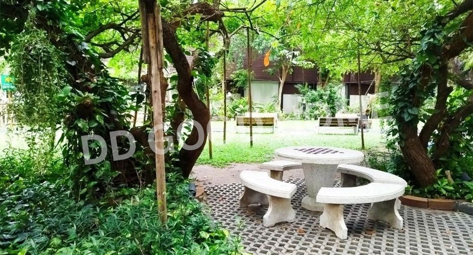 For sale 1 bed condo in Thon Buri, Bangkok