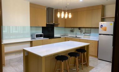 For sale 2 bedrooms condo in Watthana, Bangkok