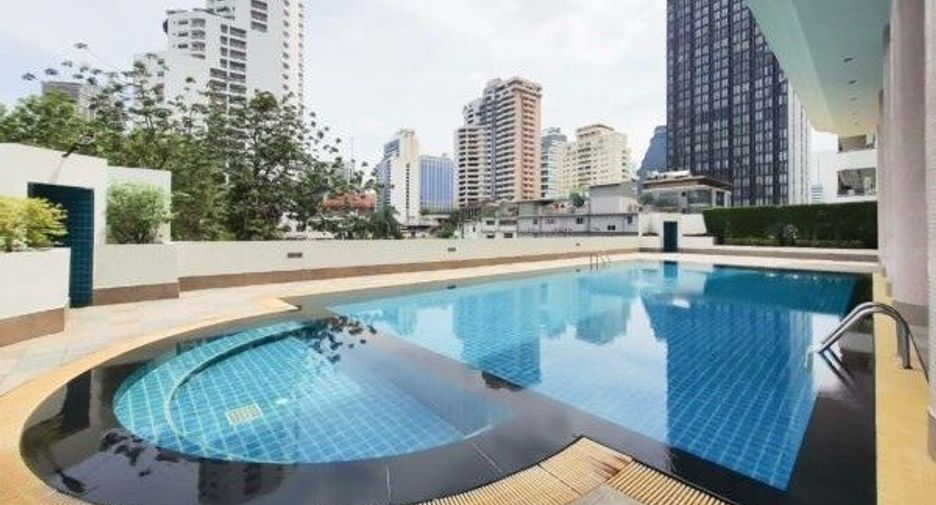 À vendre 2 chambres condo à Watthana, Bangkok