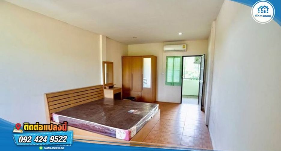 À vendre 100 chambres appartement à Si Racha, Chonburi