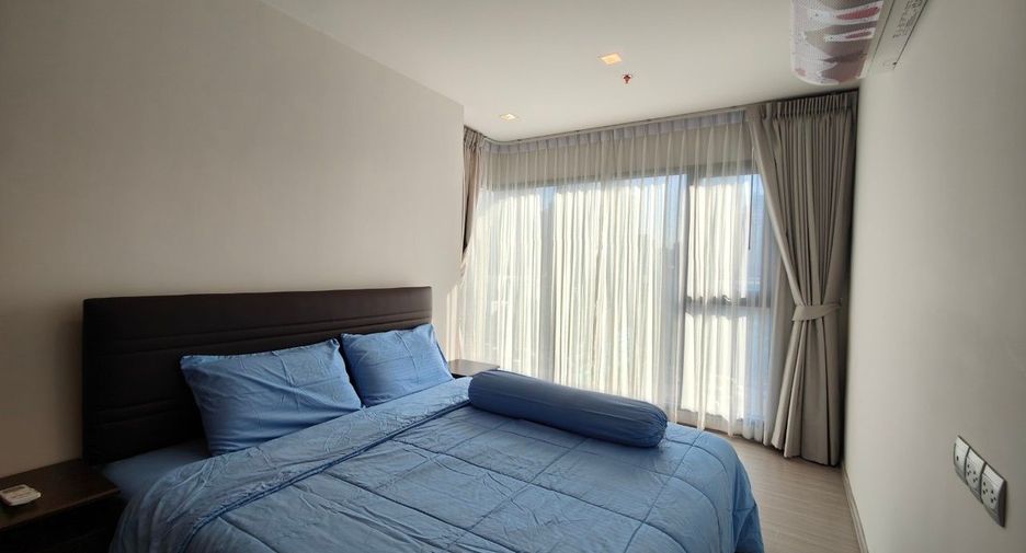 For sale 2 bed condo in Huai Khwang, Bangkok