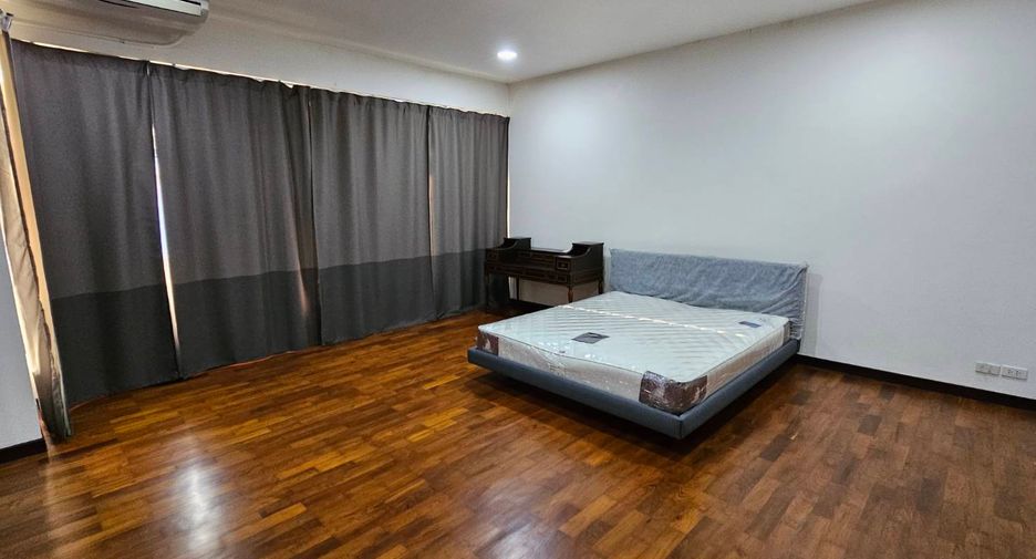 ให้เช่า 3 ห้องนอน ทาวน์เฮ้าส์ ใน วัฒนา, กรุงเทพฯ