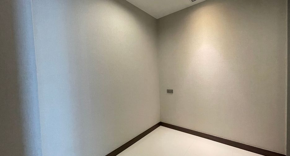 ให้เช่า 2 ห้องนอน คอนโด ใน คลองเตย, กรุงเทพฯ