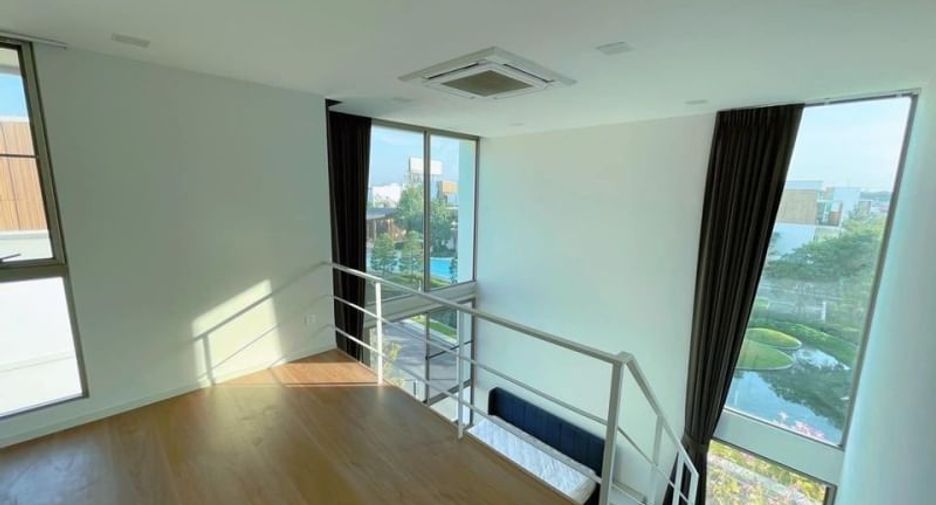 For rent 3 bedrooms house in Huai Khwang, Bangkok