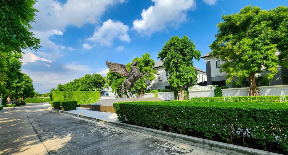 For rent 4 bedrooms house in Prawet, Bangkok