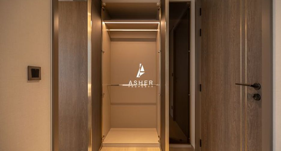 For rent 1 bed condo in Pathum Wan, Bangkok