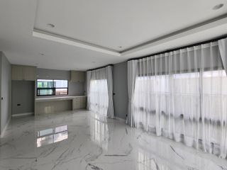 For rent そして for sale 4 Beds house in Don Mueang, Bangkok