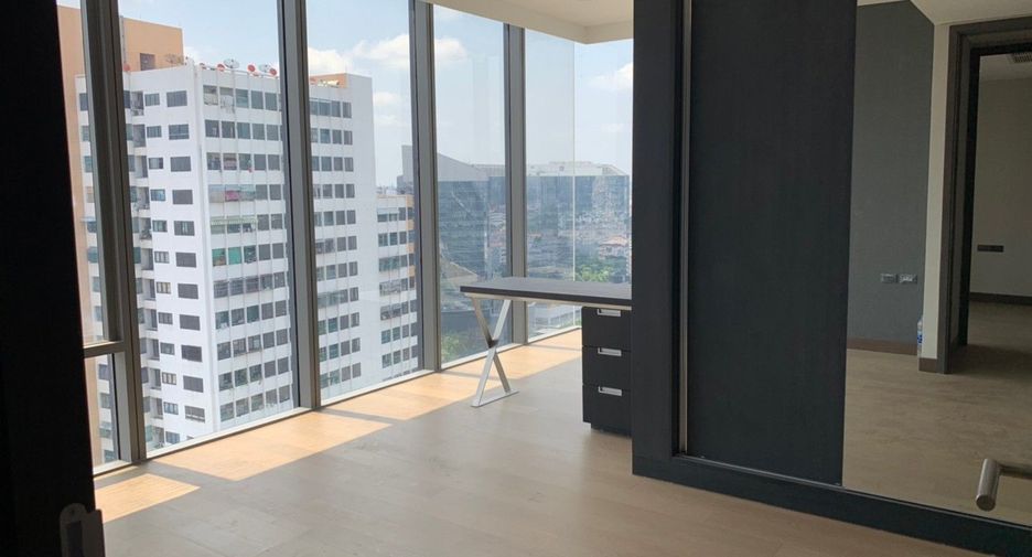 For rent 3 ベッドルーム condo in Khlong Toei, Bangkok