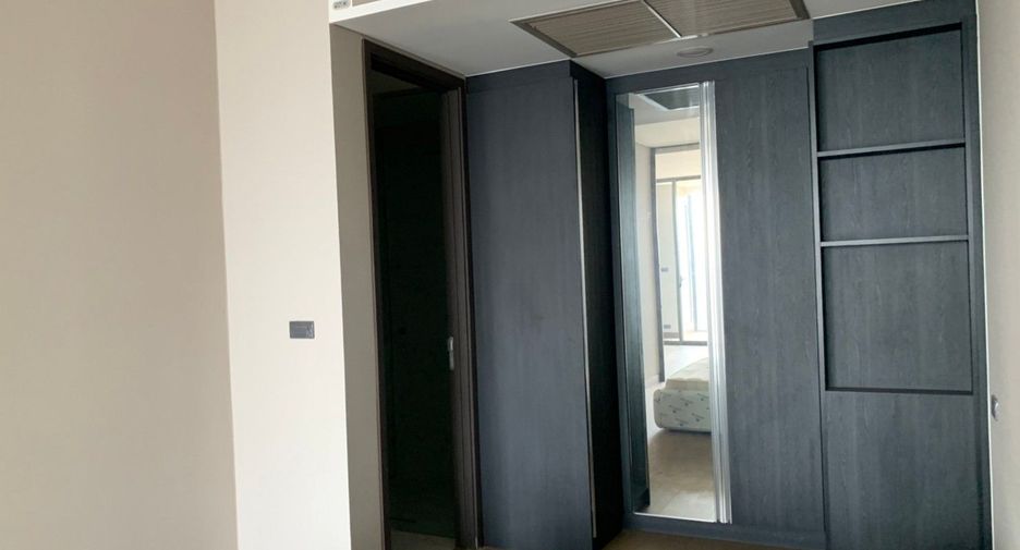 For rent 3 ベッドルーム condo in Khlong Toei, Bangkok