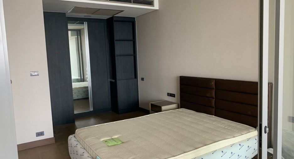 For rent 3 ベッドルーム condo in Khlong Toei, Bangkok
