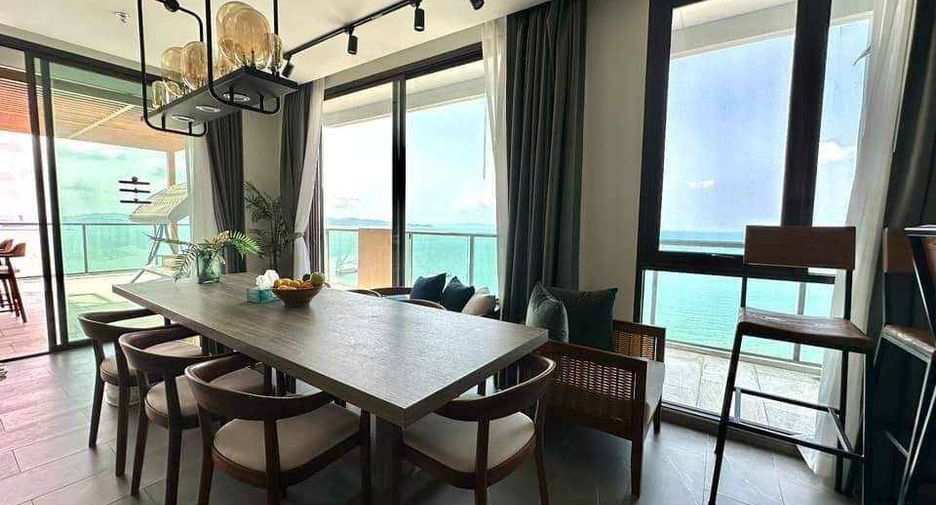 For rent 3 bedrooms condo in Bang Lamung, Chonburi