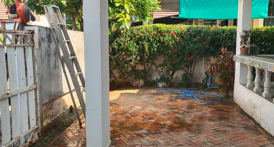 For rent and for sale 2 bedrooms house in San Sai, Chiang Mai