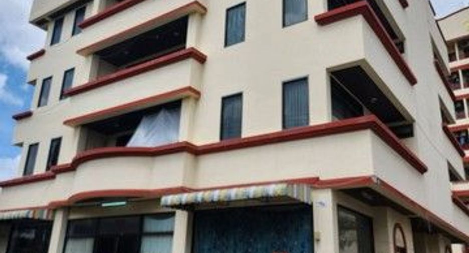 For sale 173 Beds apartment in Huai Khwang, Bangkok