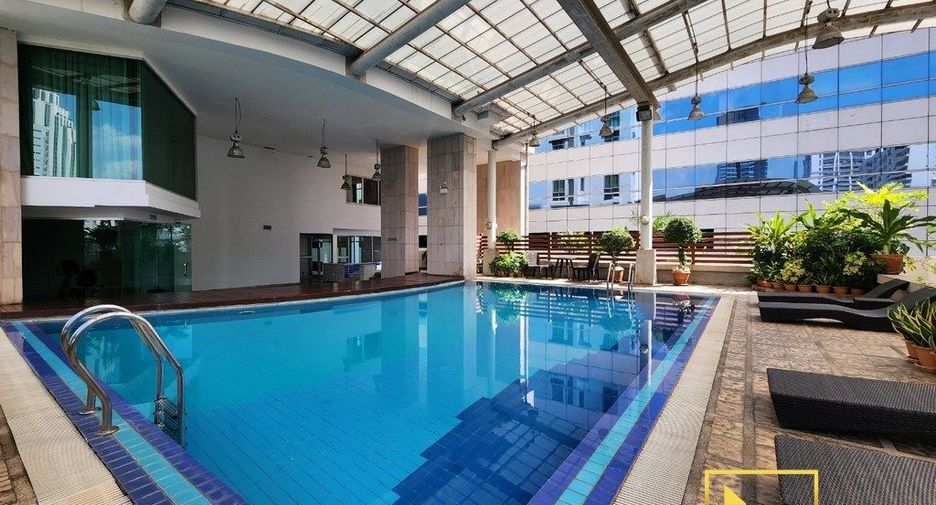 Condo en alquiler de 2 habitaciones en Watthana, Bangkok