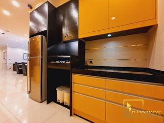 Wohnung zur Miete mit 2 Zimmer in Watthana, Bangkok