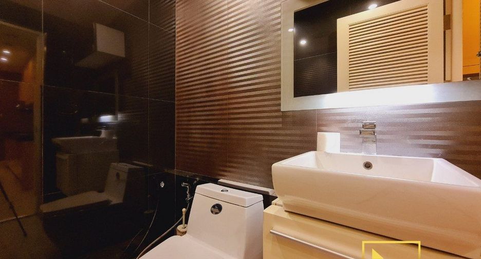 Condo en alquiler de 2 habitaciones en Watthana, Bangkok