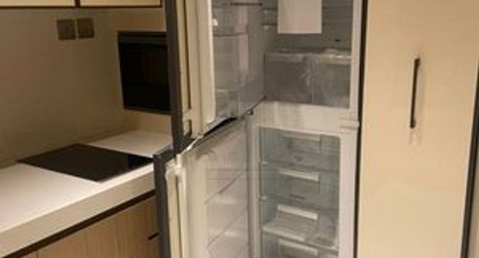 For sale 1 Beds condo in Khlong Toei, Bangkok