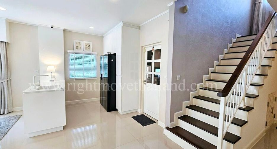 For rent そして for sale 4 ベッドルーム house in Prawet, Bangkok