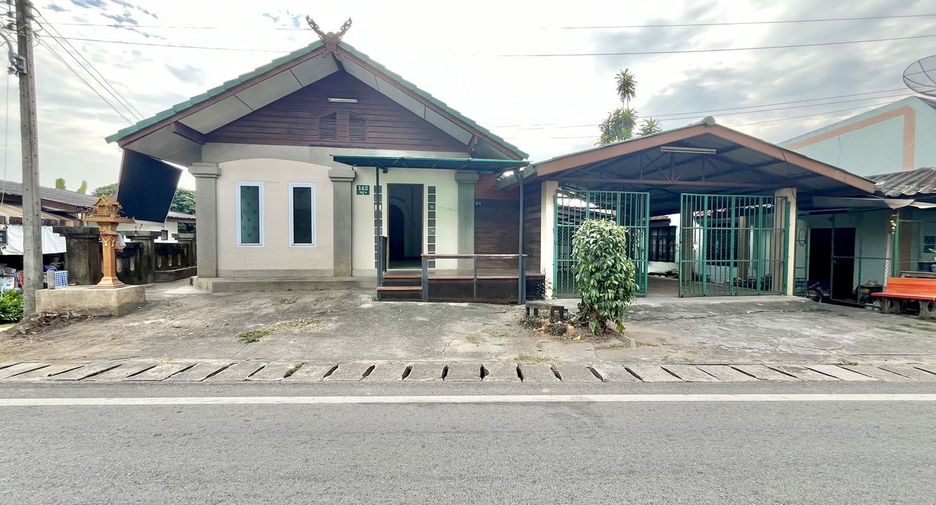 For sale 3 bed house in Mae Tha, Lamphun