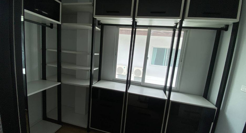For sale 3 bedrooms house in Prawet, Bangkok