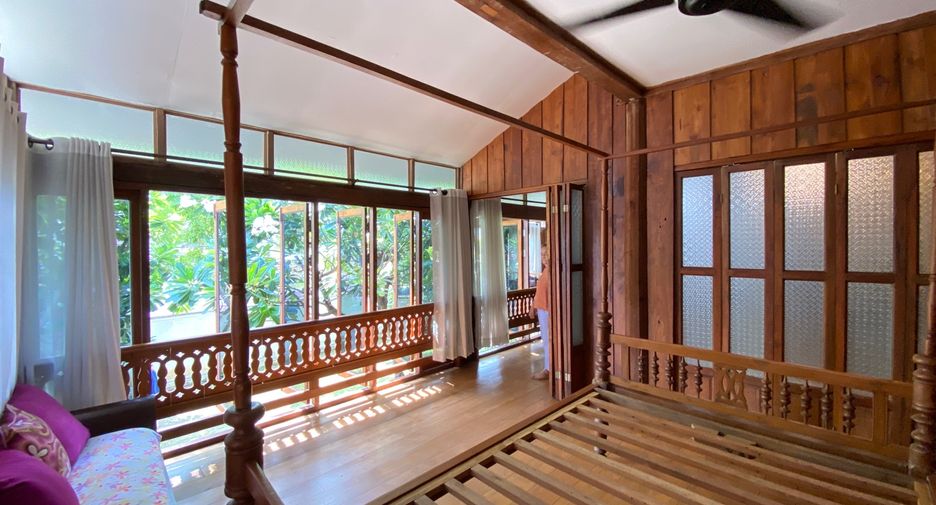For sale 3 bedrooms house in San Kamphaeng, Chiang Mai