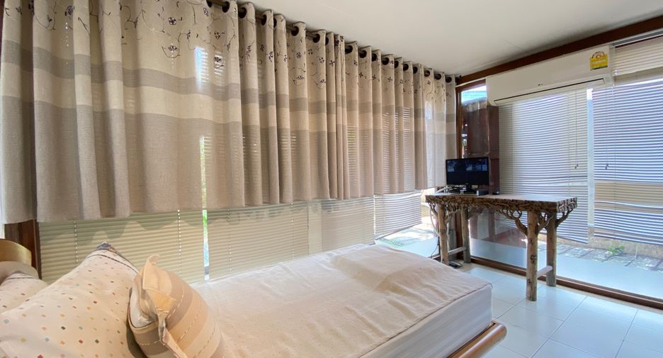 For sale 3 bedrooms house in San Kamphaeng, Chiang Mai