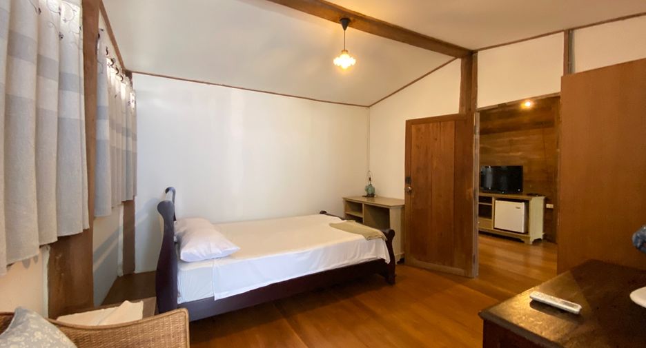 For sale 3 bedrooms house in San Kamphaeng, Chiang Mai