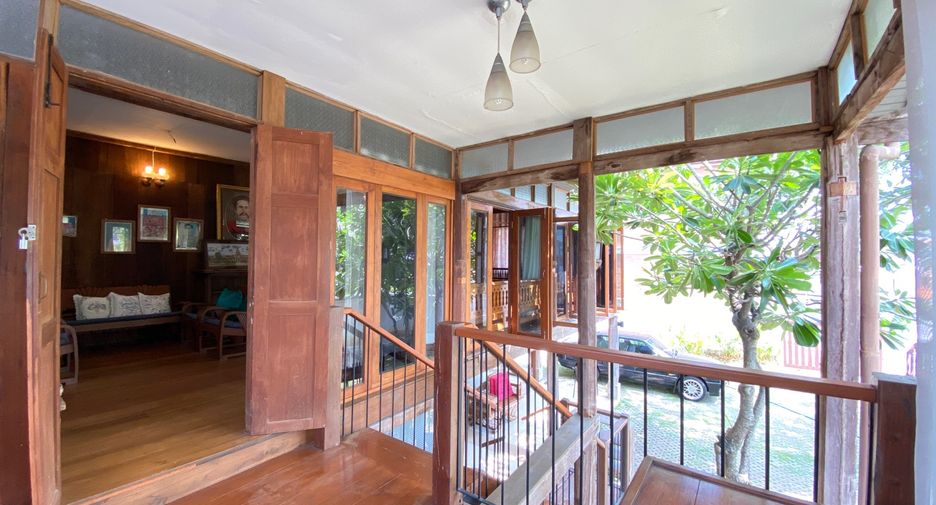 For sale 3 bedrooms house in San Kamphaeng, Chiang Mai