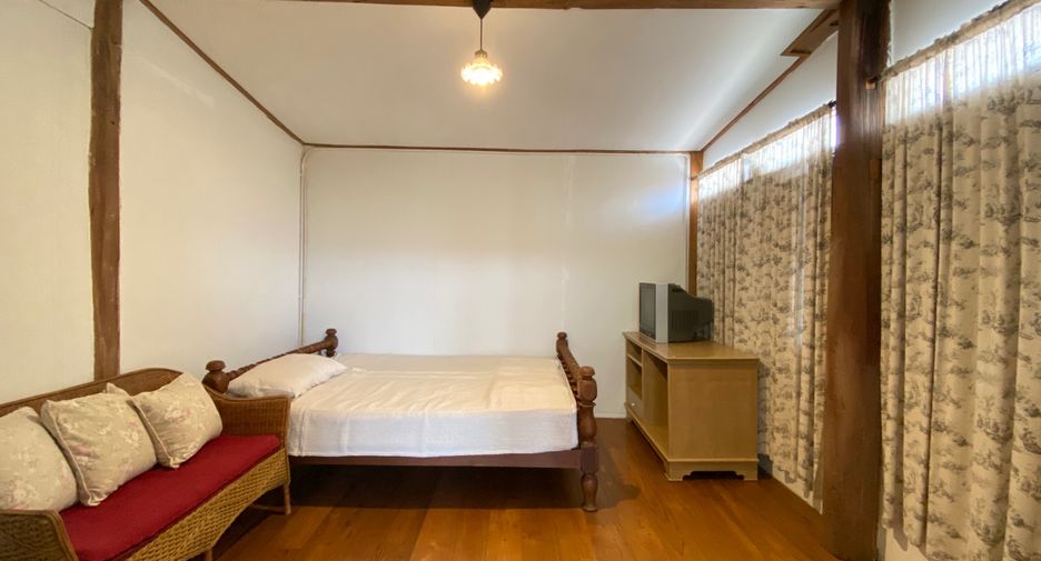 For sale 3 bedrooms house in San Kamphaeng, Chiang Mai