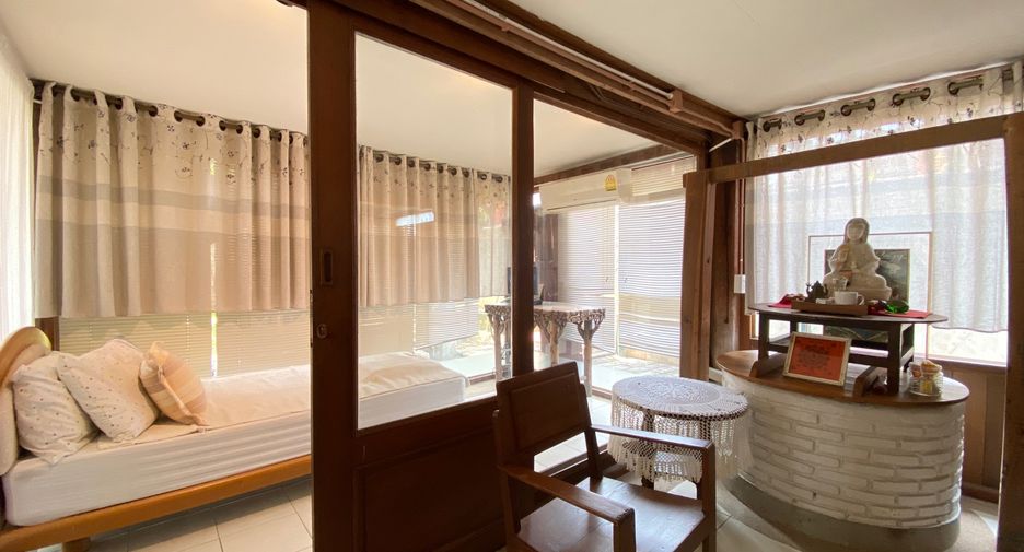 For sale 3 bedrooms house in San Kamphaeng, Chiang Mai