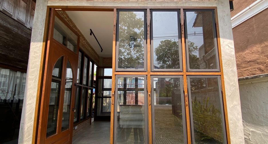 For sale 3 bedrooms house in San Kamphaeng, Chiang Mai
