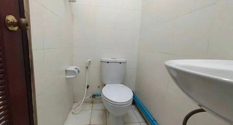 For rent and for sale 2 bedrooms townhouse in Mueang Chiang Mai, Chiang Mai
