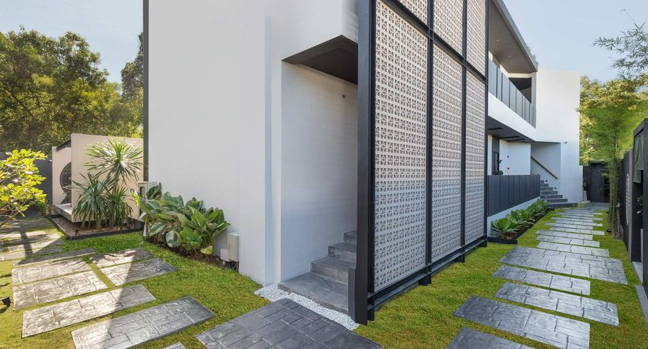 For rent 1 bed townhouse in Thalang, Phuket