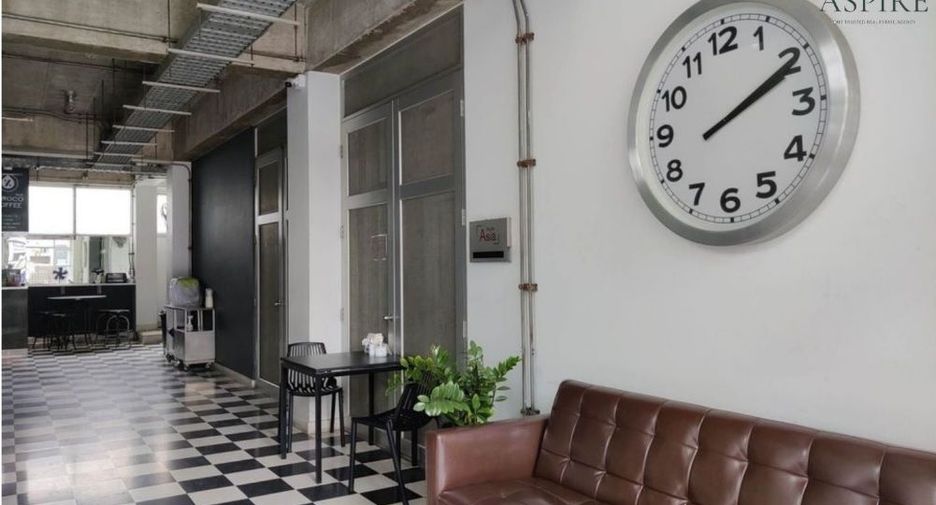 For sale 15 bed office in Watthana, Bangkok