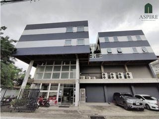 For sale 15 bed office in Watthana, Bangkok