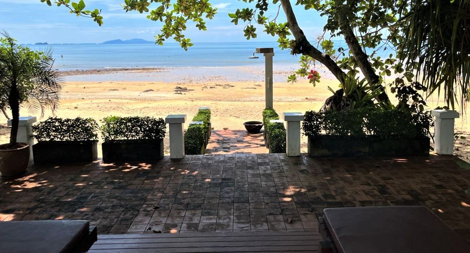 For sale 5 bedrooms hotel in Nuea Khlong, Krabi