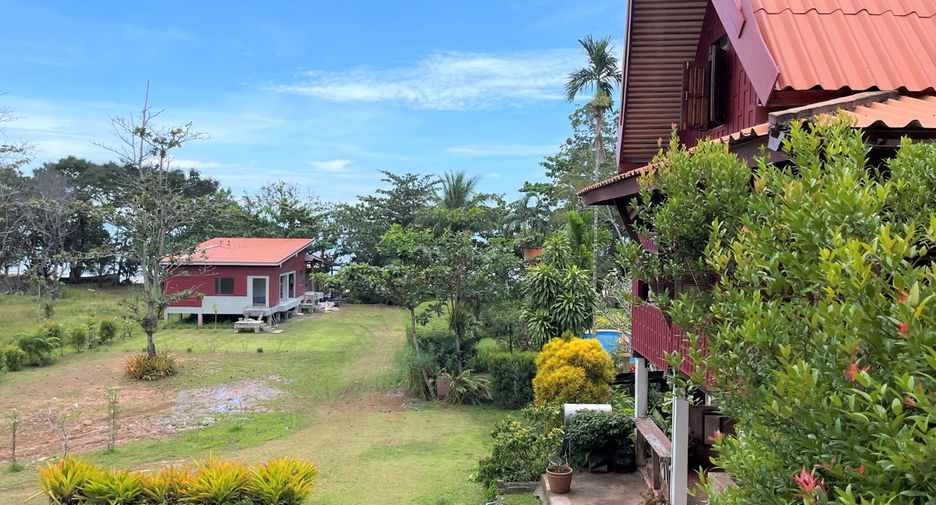 For sale 5 bedrooms hotel in Nuea Khlong, Krabi