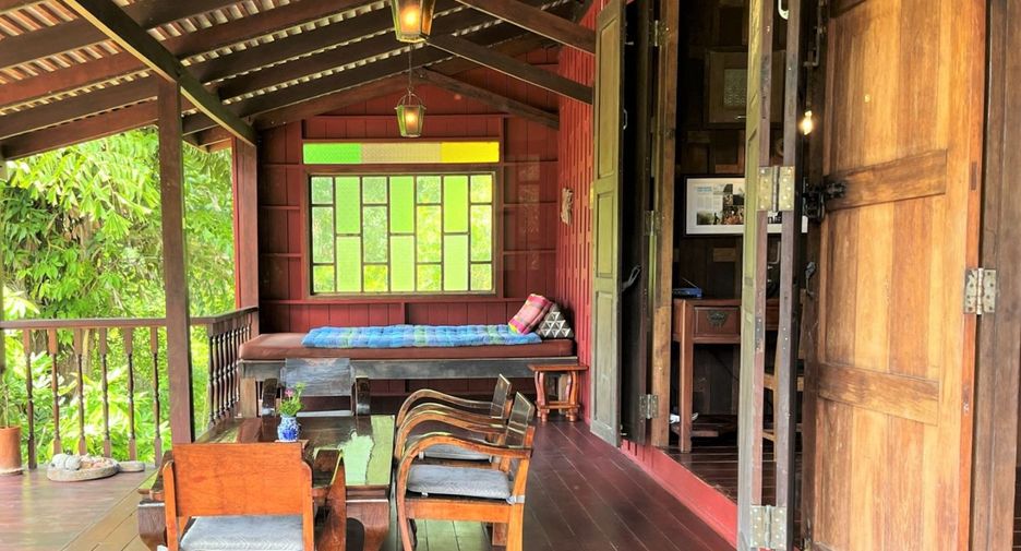 For sale 5 bedrooms hotel in Nuea Khlong, Krabi