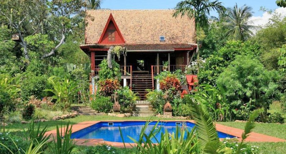 For sale 5 bed hotel in Nuea Khlong, Krabi