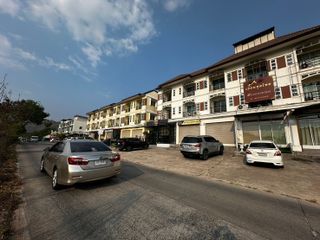 For rent and for sale 5 bed retail Space in Si Racha, Chonburi