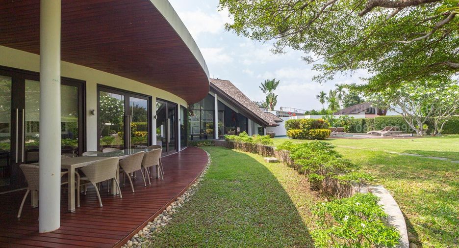 For rent 3 bedrooms villa in Mae Rim, Chiang Mai