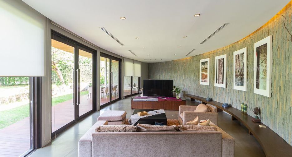 For rent 3 bedrooms villa in Mae Rim, Chiang Mai