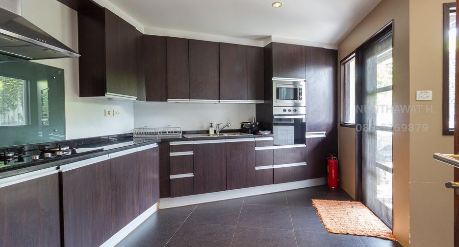 For rent 3 bedrooms villa in Mae Rim, Chiang Mai