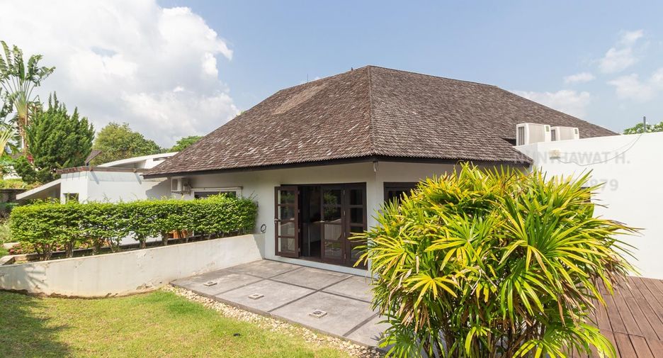 For rent 3 bedrooms villa in Mae Rim, Chiang Mai