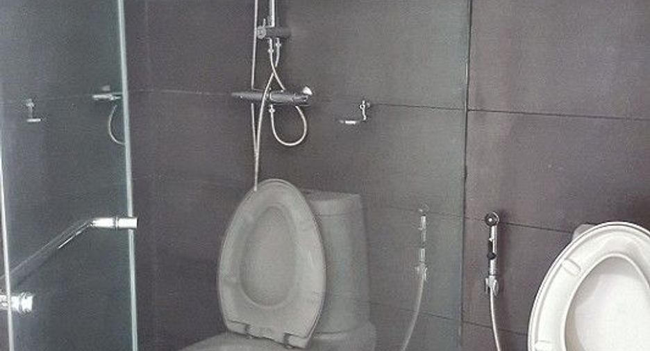Продажа 2 спальни кондо в Патхум Щан, Бангкок