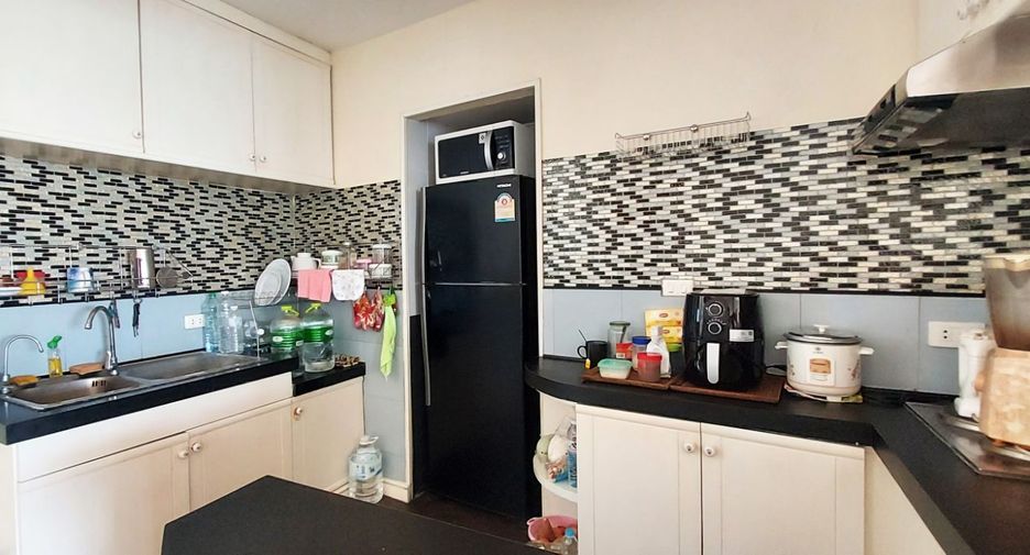 À vendre 1 chambre condo à Ban Chang, Rayong