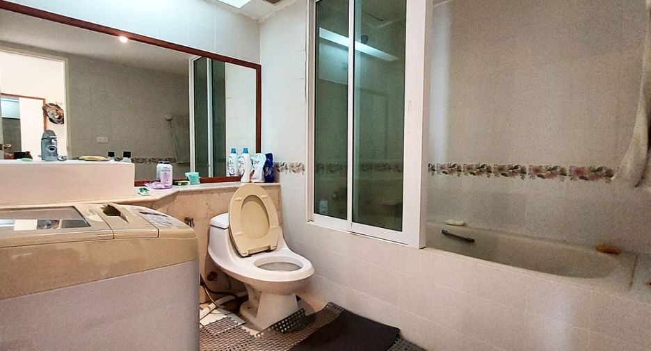À vendre 1 chambre condo à Ban Chang, Rayong